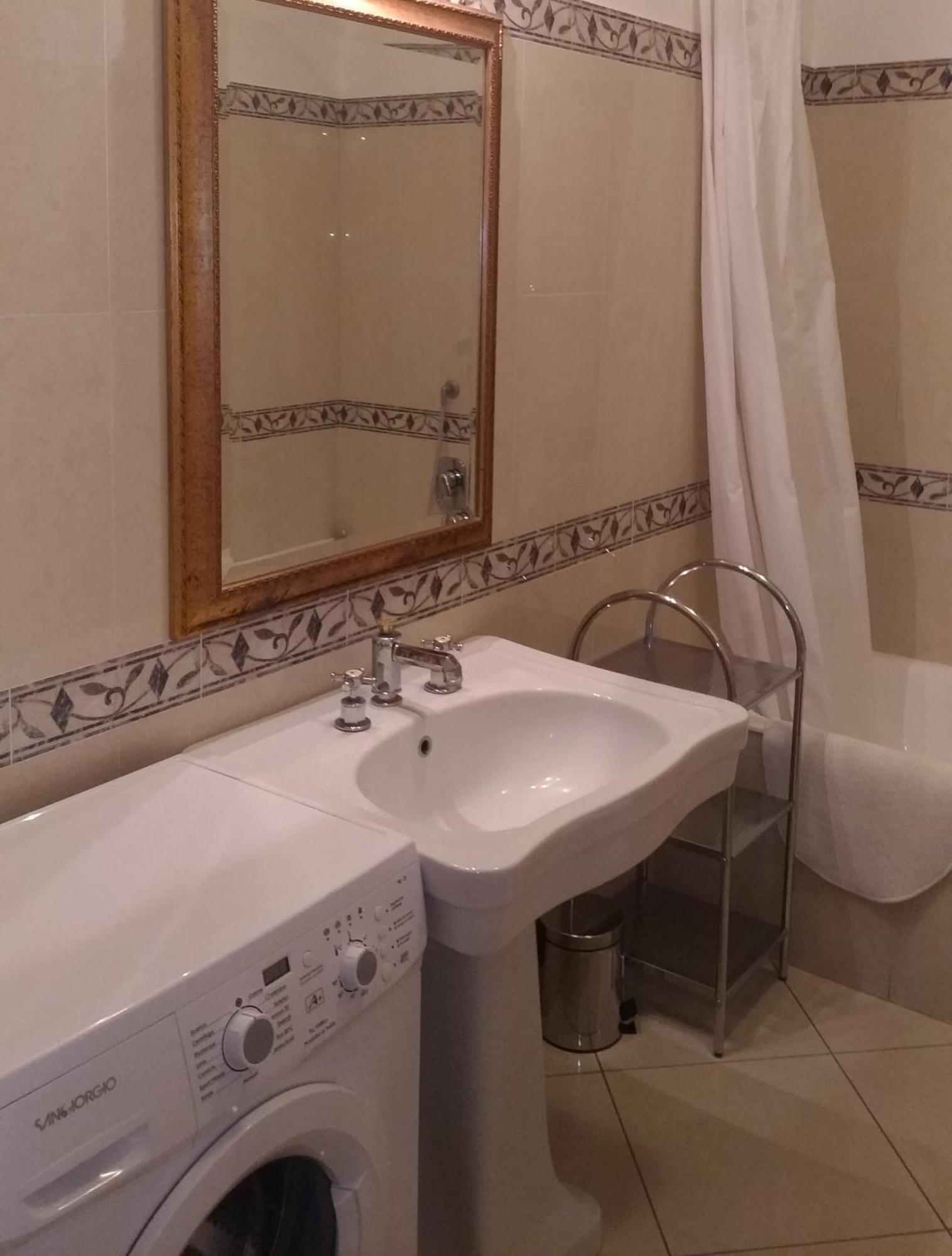 Short-Lets D33, Part Of The House Is Available For Short-Term Rentals In Sorrento Center Екстер'єр фото